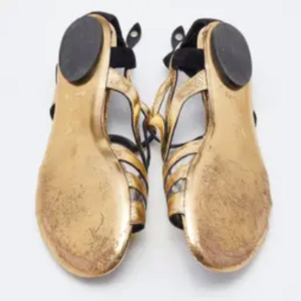 Louis Vuitton Queen of Hearts Gold Sandals Size 38.5 ASO Alicia Vikander - Picture 5 of 9